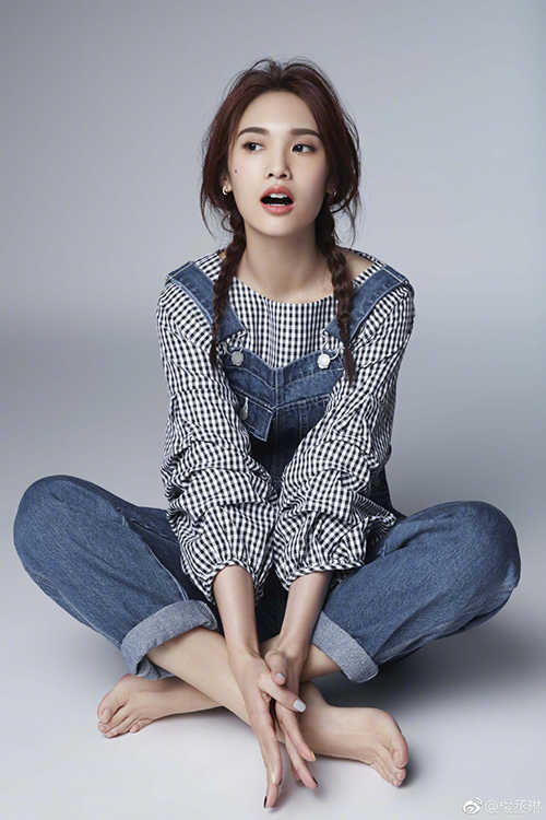 被曝带李荣浩看婚房？杨丞琳无奈回应:没有在物色